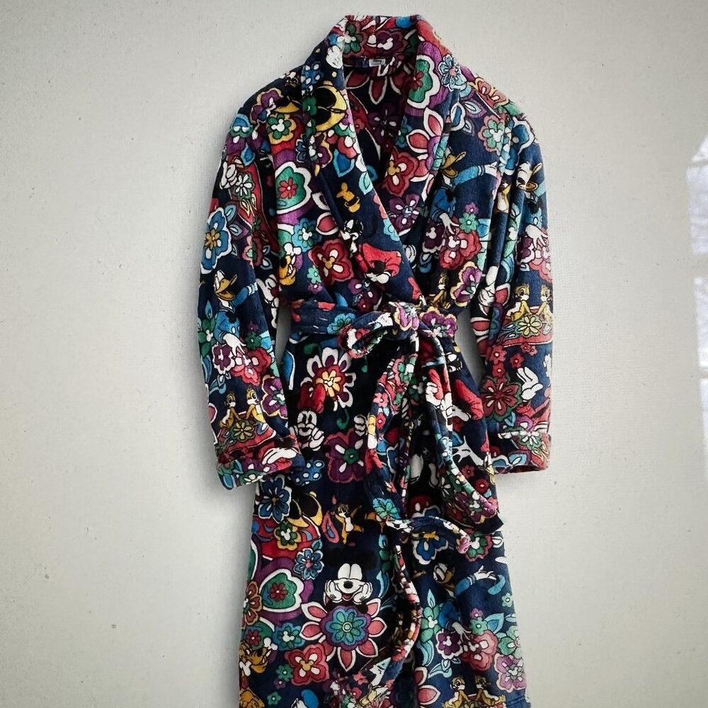 VERA BRADLEY DISNEY MICKEY ROBE:NWT MICKEY&FRIENDS PLAYFUL FLORAL S/M,L/XL,2X/3X